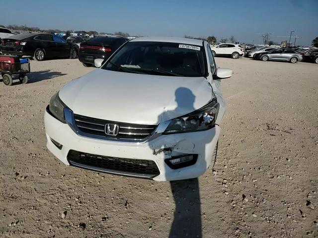 2013 Honda Accord - Image 10