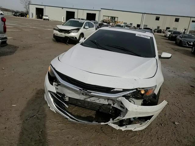 2019 Chevrolet Malibu - Image 11