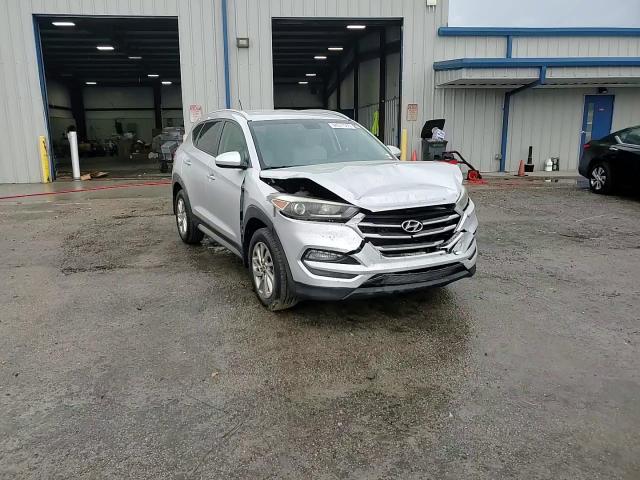 2017 Hyundai Tucson - Image 12
