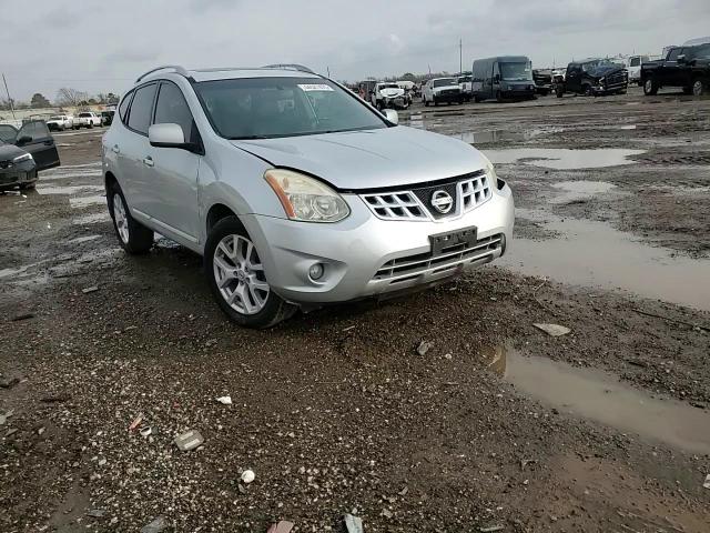 2011 Nissan Rogue - Image 10