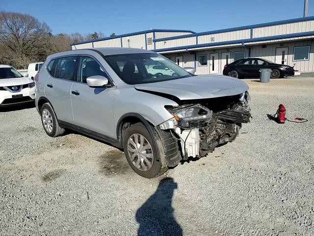 2016 Nissan Rogue - Image 11