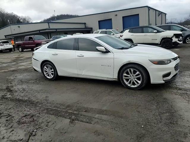 2017 Chevrolet Malibu - Image 13