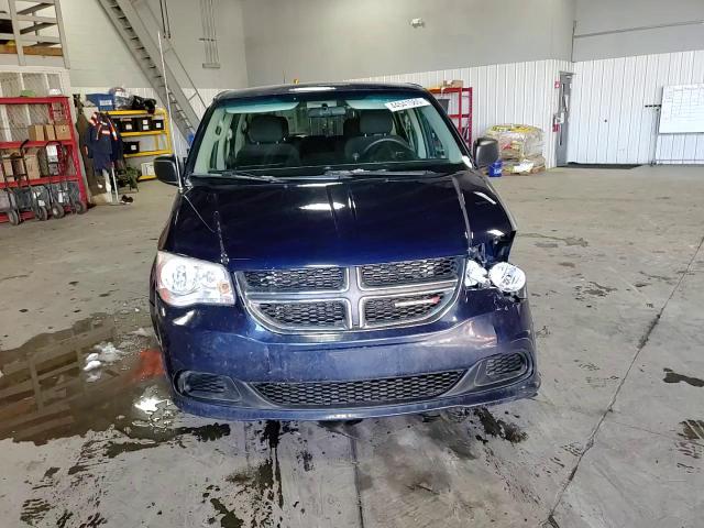 2012 Dodge Caravan - Image 12