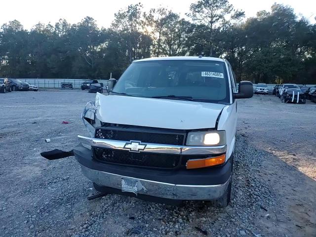 2013 Chevrolet Express - Image 11