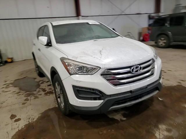 2015 Hyundai Santa Fe - Image 14