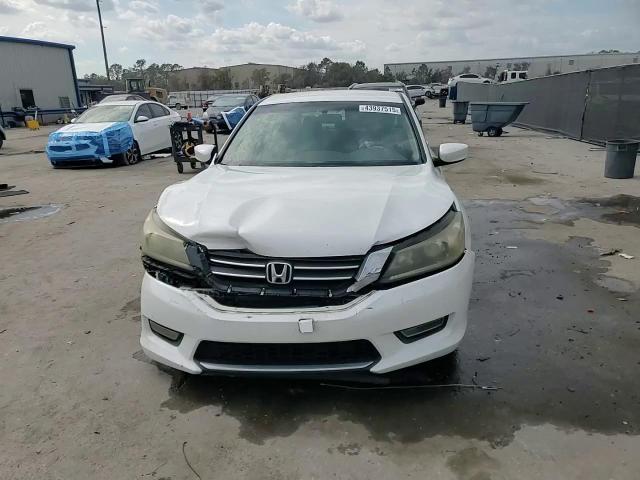 2013 Honda Accord - Image 13