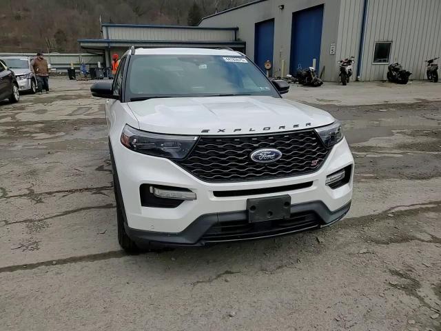 2020 Ford Explorer - Image 15