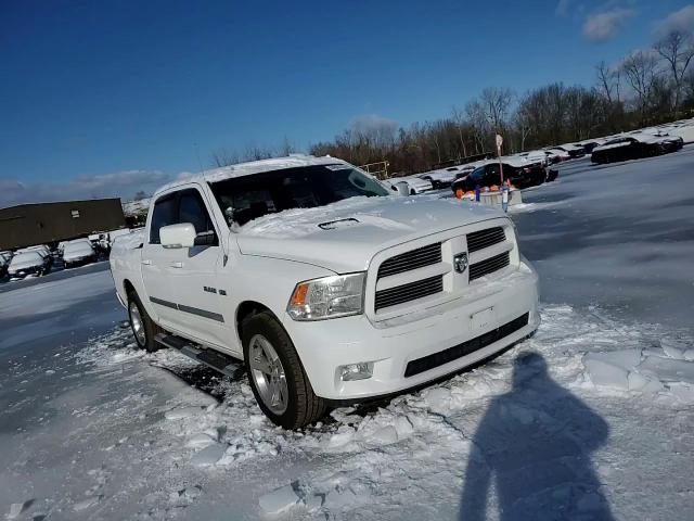 2010 Dodge RAM - Image 11