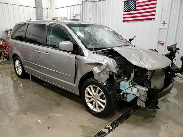 2016 Dodge Caravan - Image 15