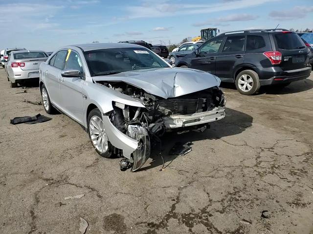 2013 Ford Taurus - Image 11