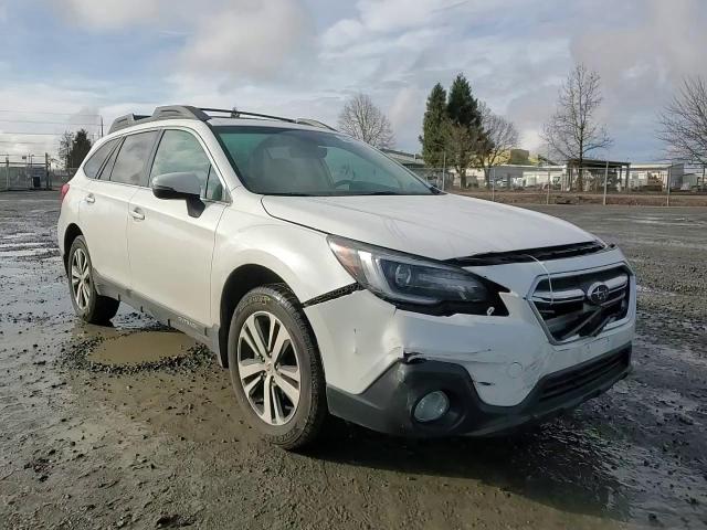 2019 Subaru Outback - Image 11