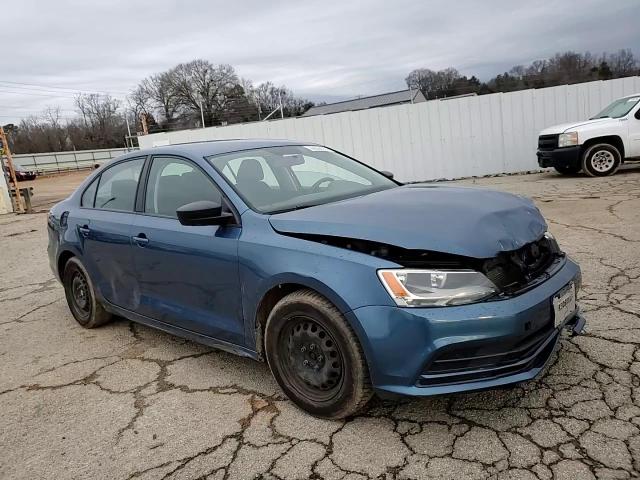 2015 Volkswagen Jetta - Image 11