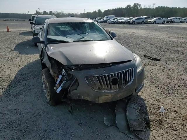 2011 Buick Regal - Image 10