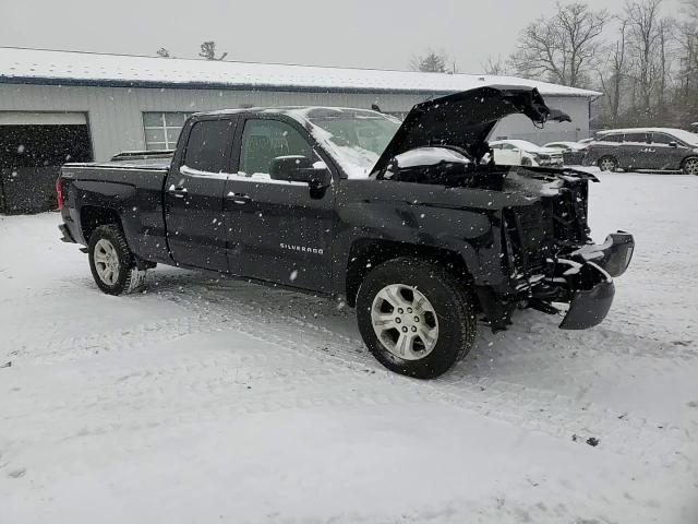 2016 Chevrolet Silverado - Image 11
