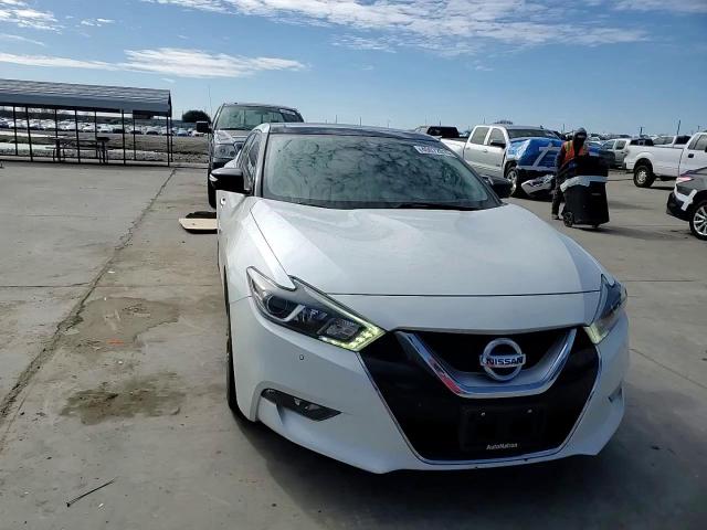 2016 Nissan Maxima - Image 14