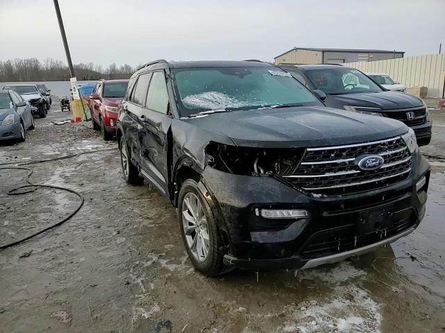 2023 Ford Explorer - Image 14