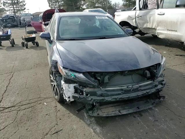 2022 Toyota Camry - Image 10