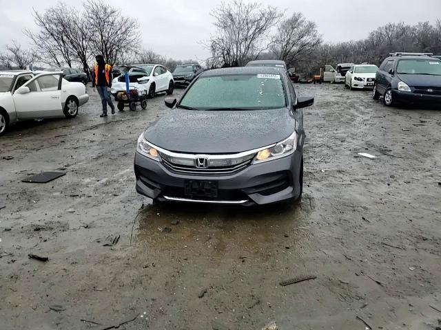 2016 Honda Accord - Image 11