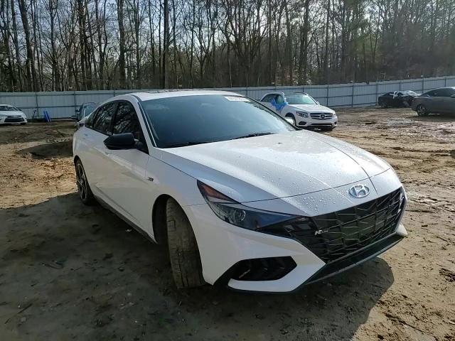 2023 Hyundai Elantra - Image 10