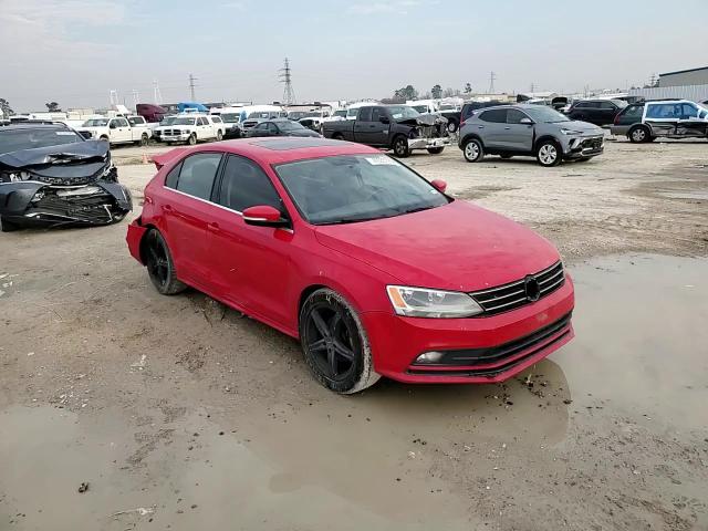 2015 Volkswagen Jetta - Image 10