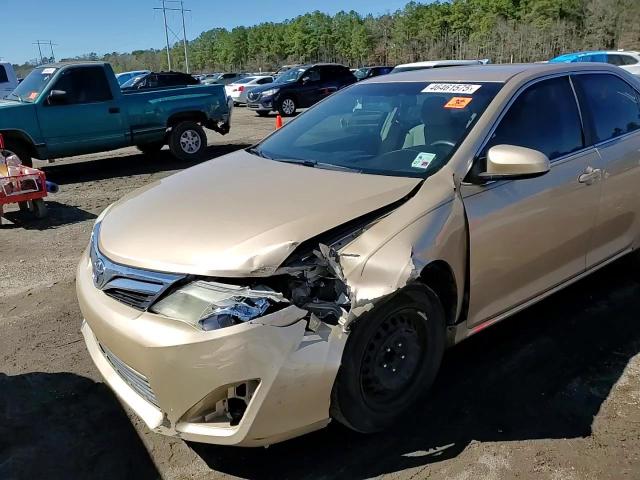 2012 Toyota Camry - Image 11