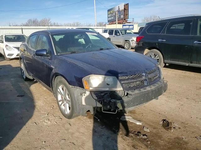 2013 Dodge Avenger - Image 11