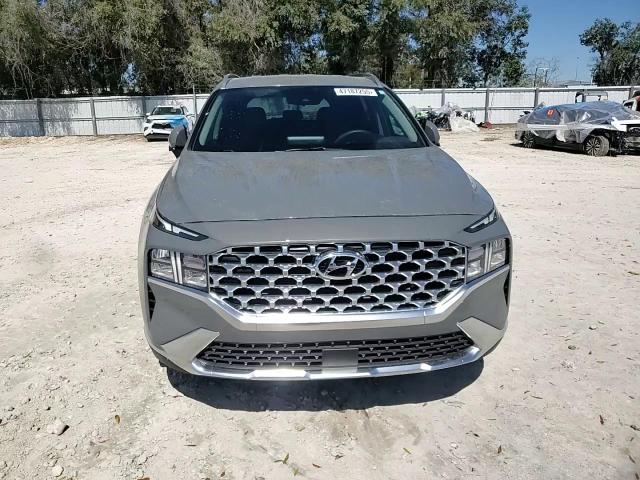 2022 Hyundai Santa Fe - Image 11