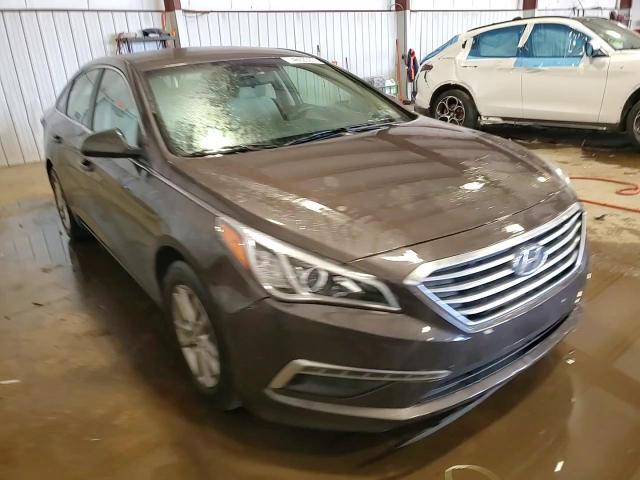 2015 Hyundai Sonata - Image 14