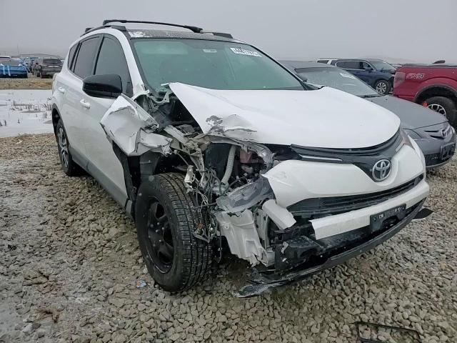 2016 Toyota RAV 4 - Image 12