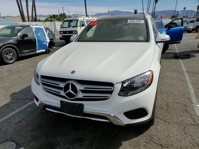 2018 Mercedes-Benz GLC - Image 12