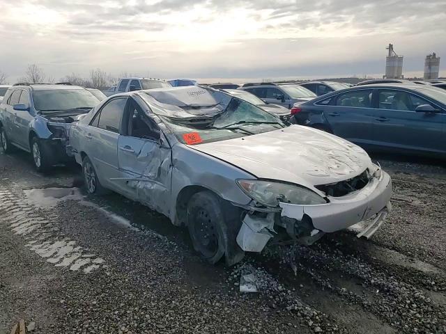 2006 Toyota Camry - Image 11