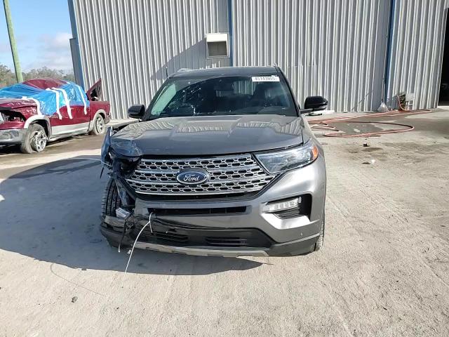 2022 Ford Explorer - Image 12