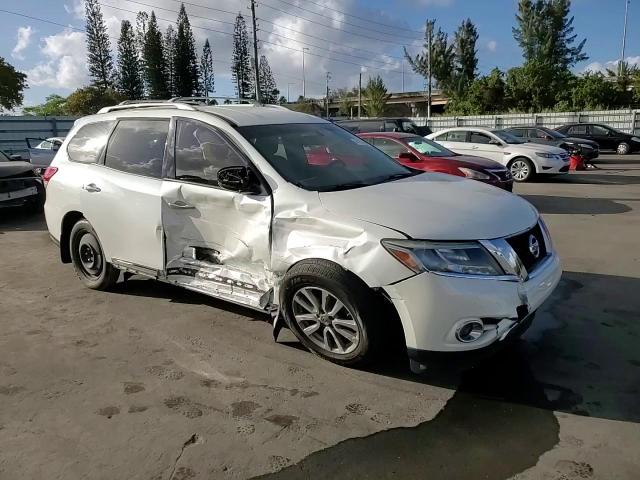 2016 Nissan Pathfinder - Image 11