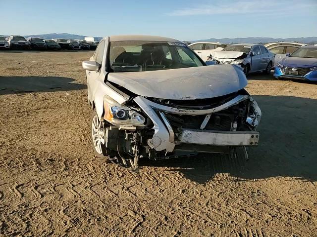 2013 Nissan Altima - Image 11