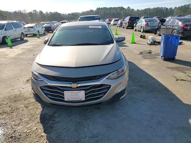 2022 Chevrolet Malibu - Image 11