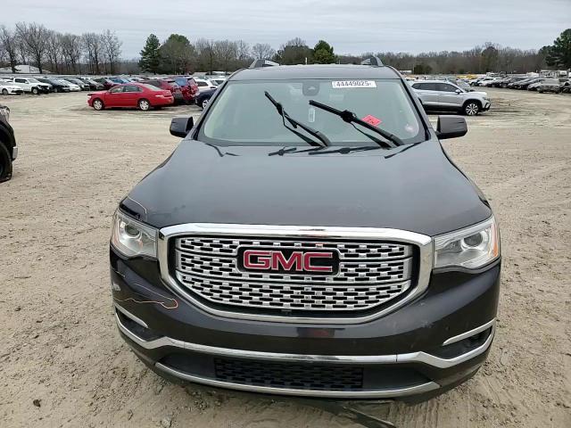 2019 GMC Acadia - Image 11