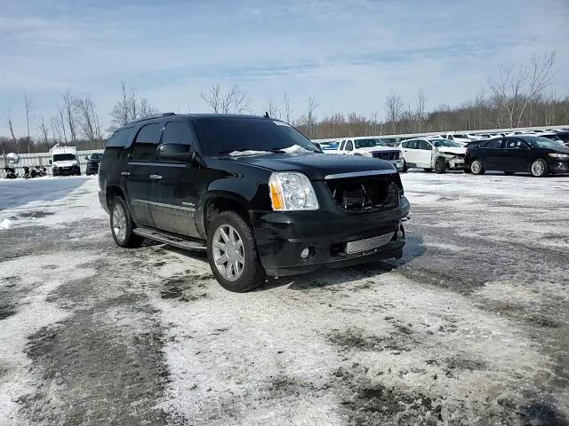 2010 GMC Yukon - Image 12
