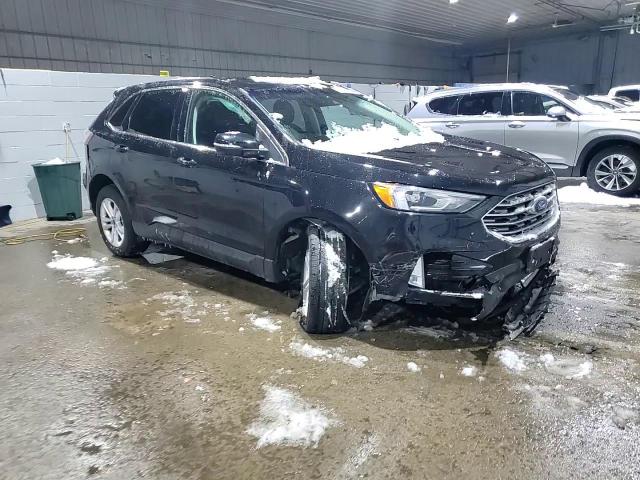 2019 Ford Edge - Image 11