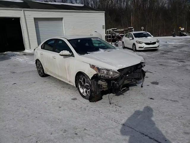 2019 Kia Forte - Image 10