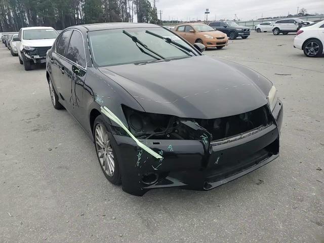 2014 Lexus GS - Image 11