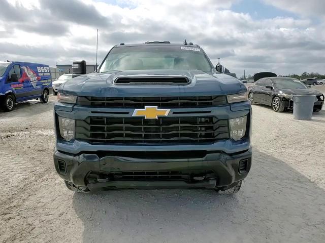2024 Chevrolet Silverado - Image 13