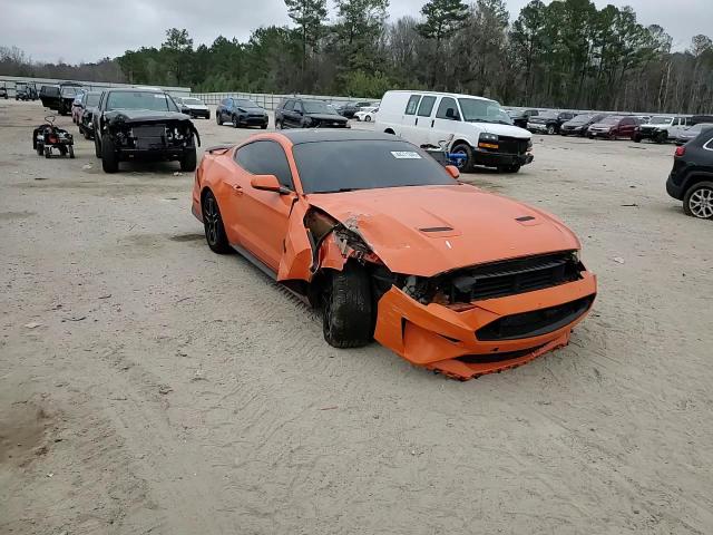 2020 Ford Mustang - Image 11