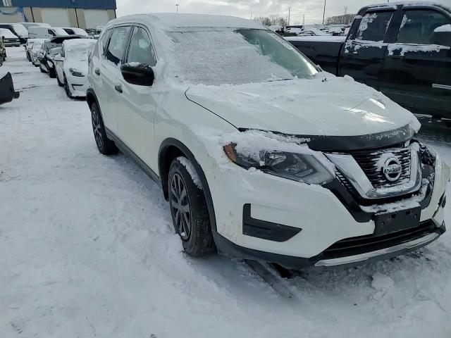 2017 Nissan Rogue - Image 12