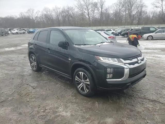 2020 Mitsubishi Outlander - Image 15