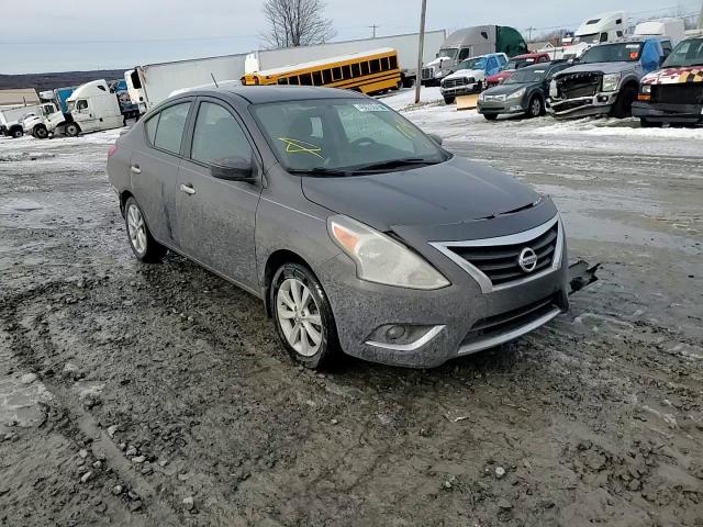 2015 Nissan Versa - Image 11