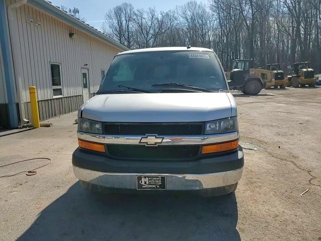 2017 Chevrolet Express - Image 14