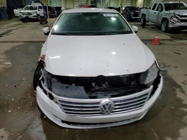 2013 Volkswagen Passat CC - Image 13