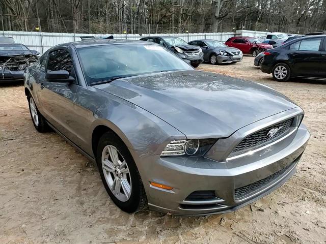 2013 Ford Mustang - Image 11
