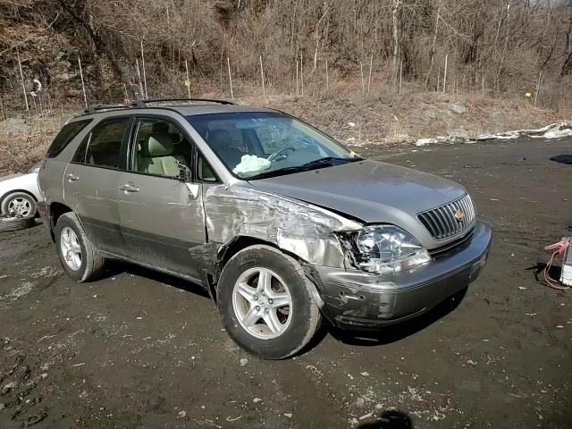 2000 Lexus RX - Image 12