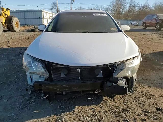 2012 Toyota Camry - Image 11
